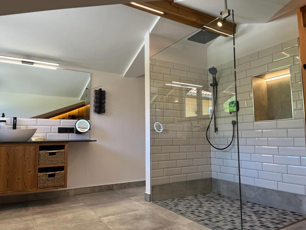 Bauernhof-Loft Edtgut Apartment Guggenthal Ngoại thất bức ảnh